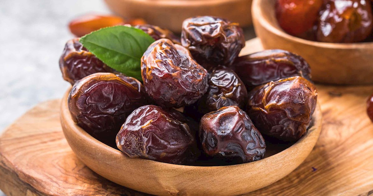 AlBakaya Dates Local Dates From AlMadinah, Saudi Arabia