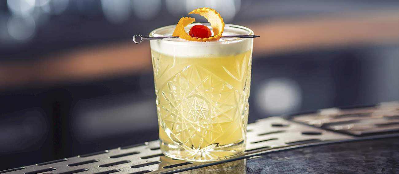 Whiskey Sour Authentic Recipe | TasteAtlas