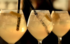 Limoncello spritz