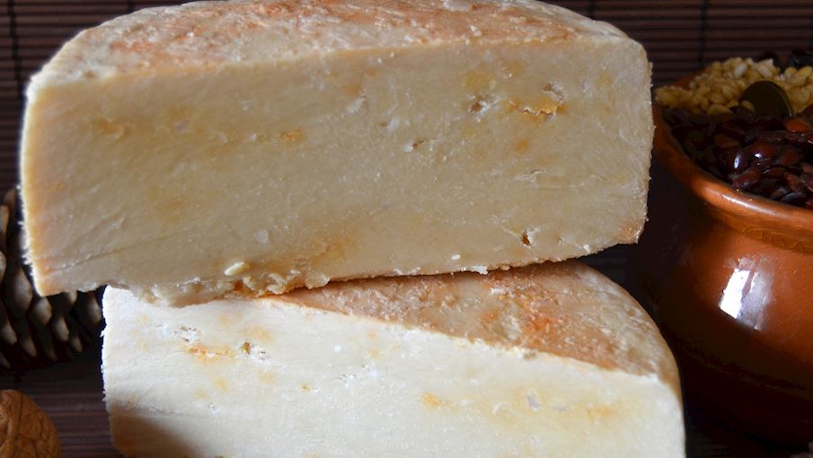 10 Most Popular Spanish Goat's Milk Cheeses TasteAtlas