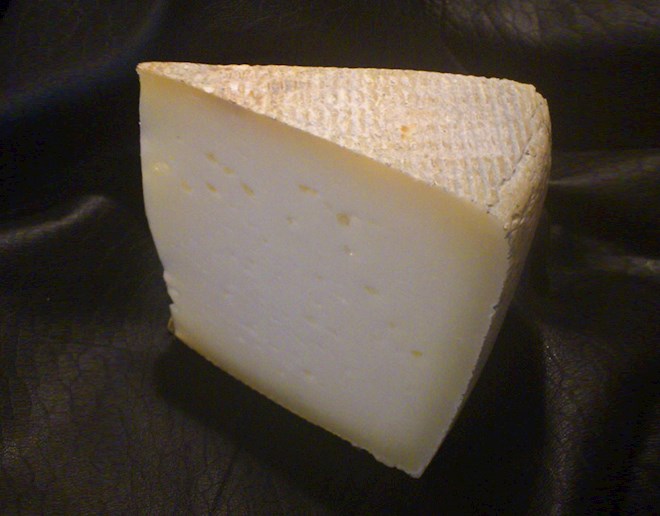Venetian Natural Rind Cheeses: 14 Natural Rind Cheese Types in Veneto ...