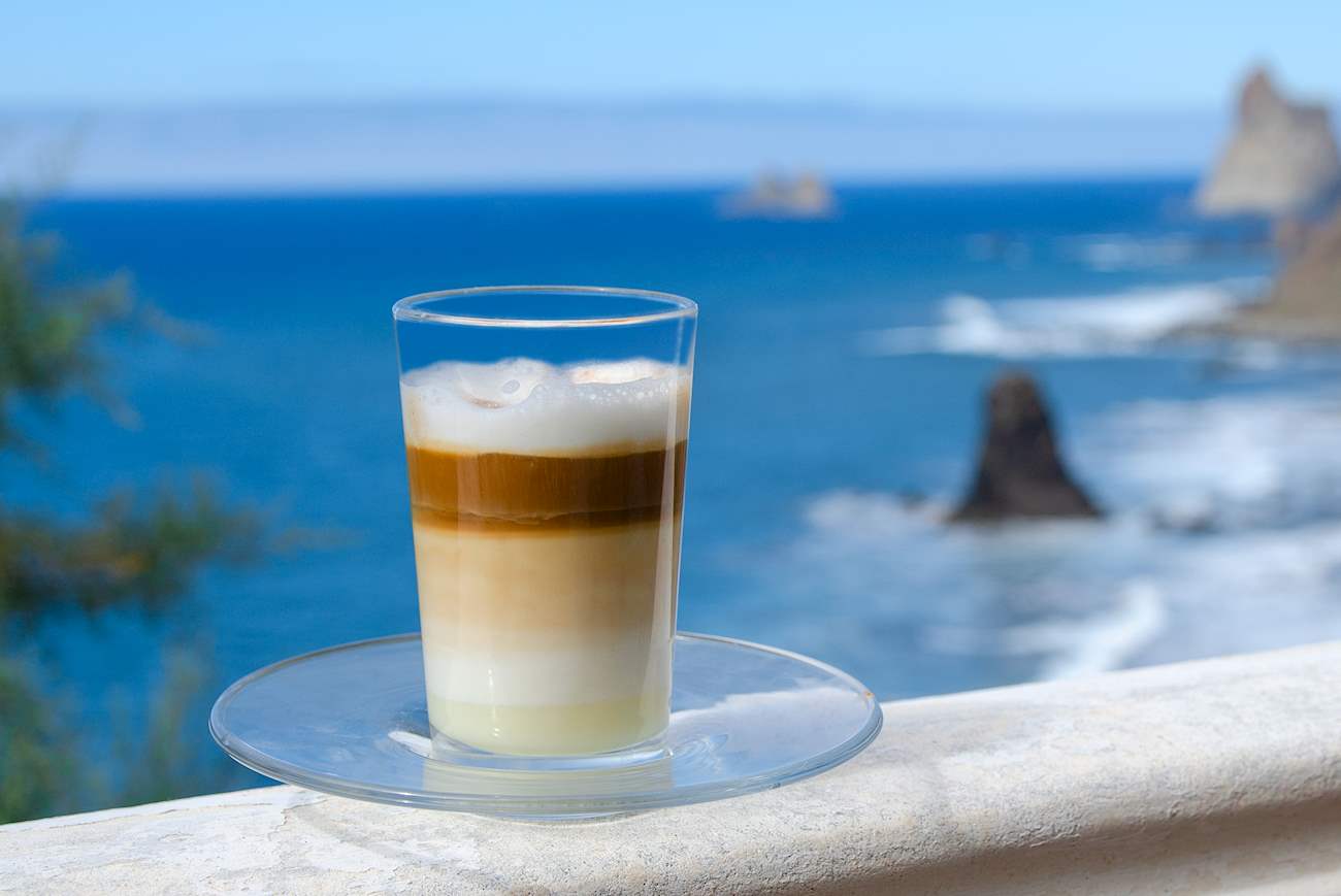 5-most-popular-spanish-alcoholic-coffee-drinks-tasteatlas