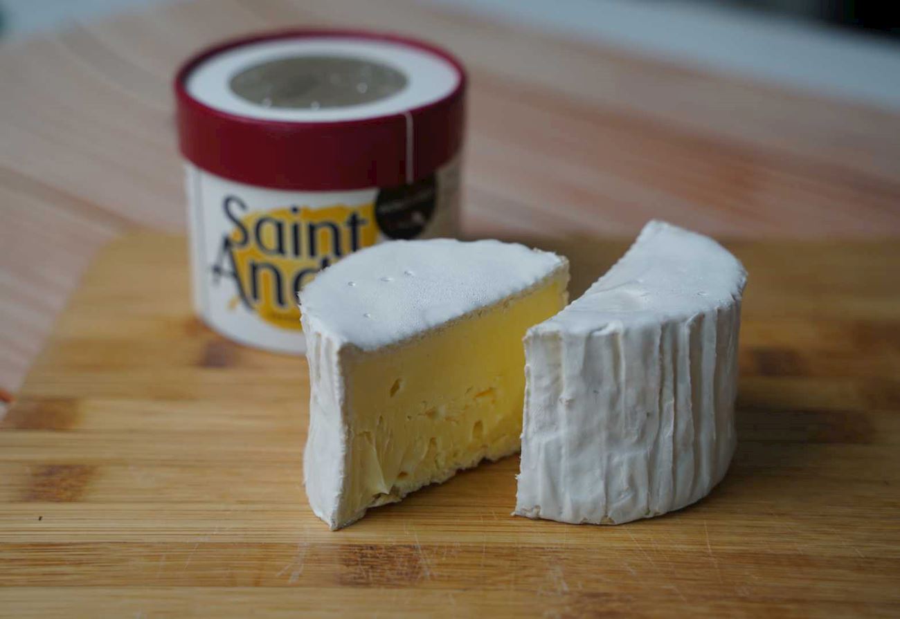 5 Best Rated Lower-Norman Cow's Milk Cheeses