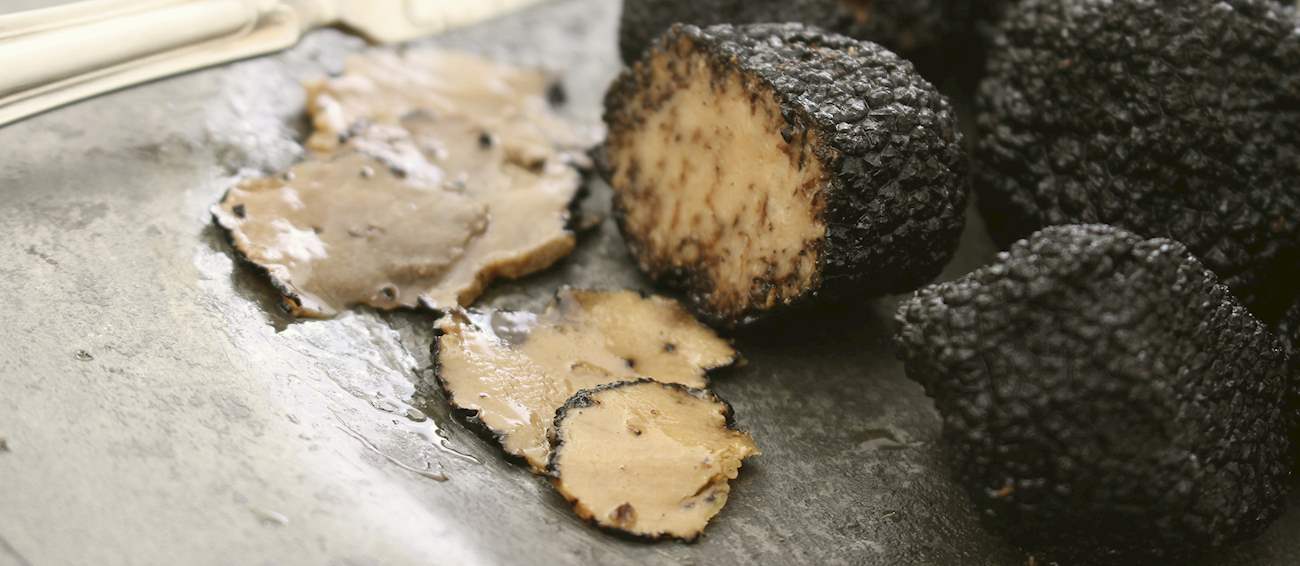 Black P\u00e9rigord Truffle | Local Truffle From Dordogne, France