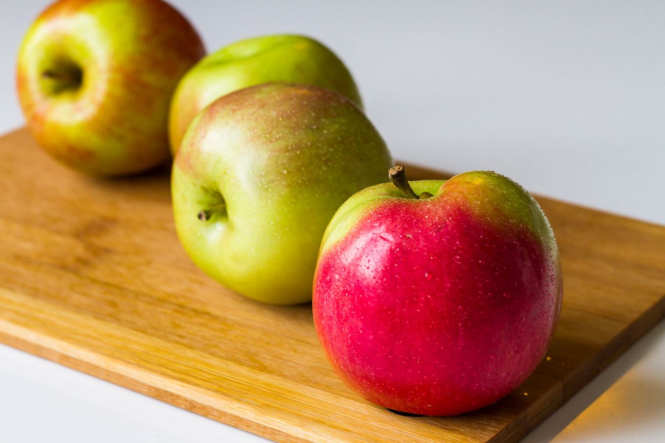 49 Best Pome Fruits in the United States of America - TasteAtlas