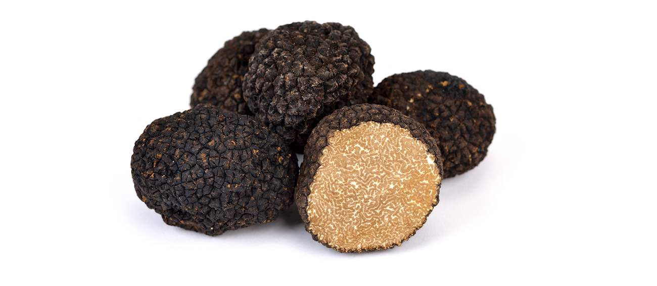 Burgundy Truffle - Local Truffle From Italy, Western Europe