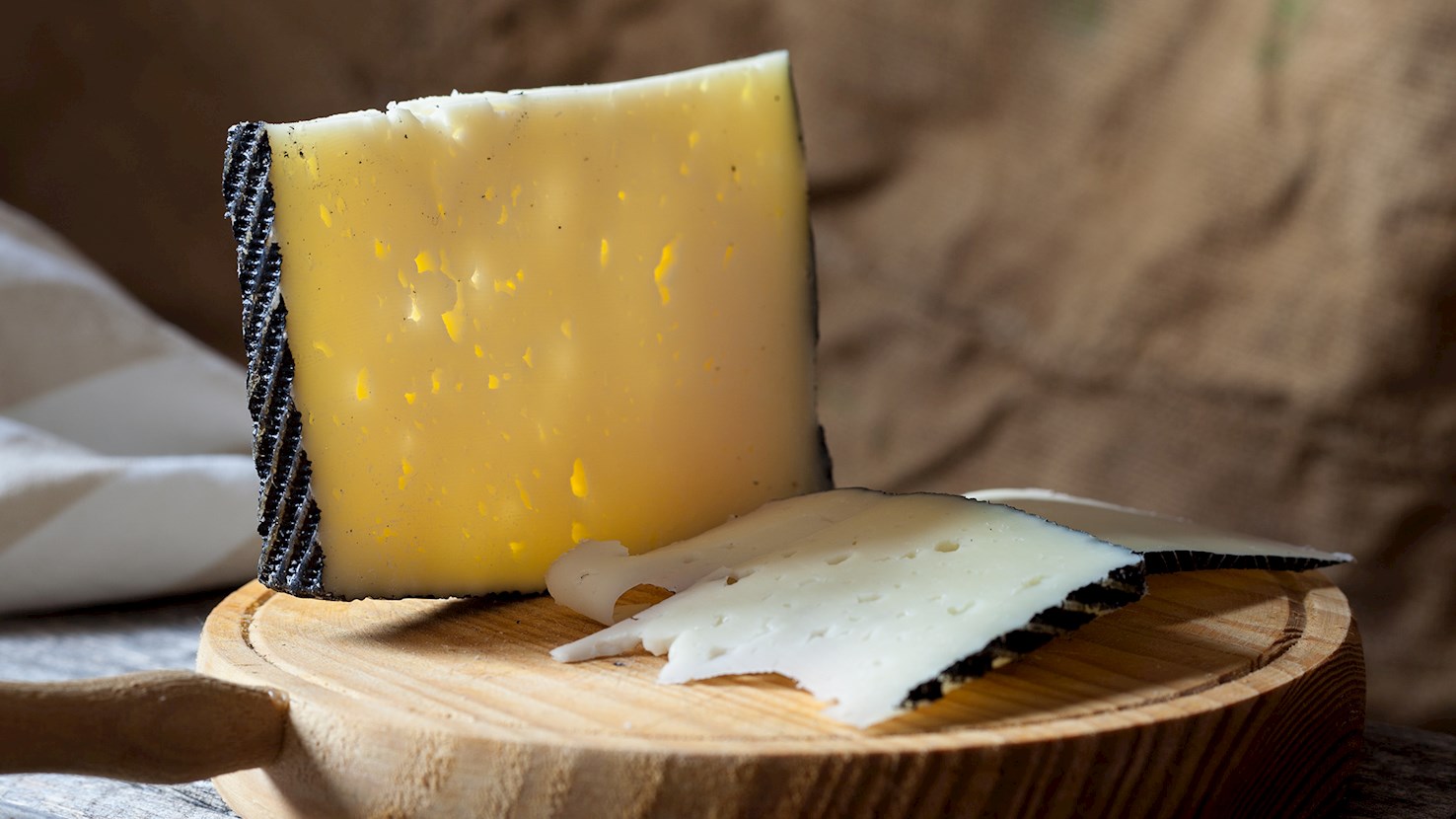 10 Most Popular Spanish Cheeses - TasteAtlas, image size:1476x830