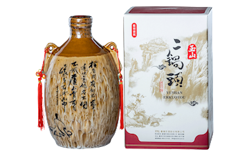 Yushan YUSHAN TAIWAN KAOLIANG LIQUOR AGED 6 YEARS (58