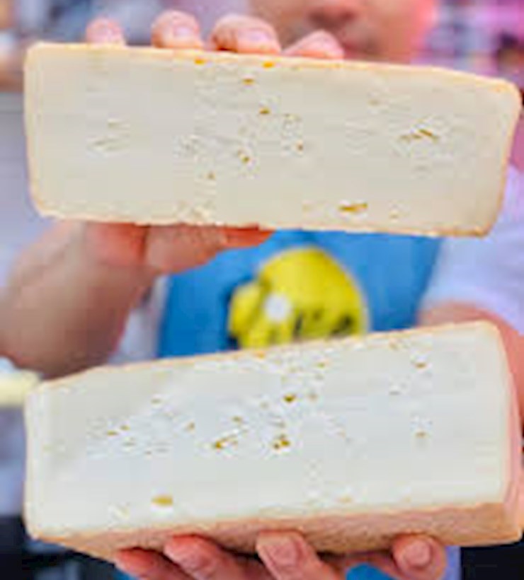 15 Ripened Cheese Section28 Artisan Cheeses Smear Ripened, Soft - Best Gourmet Products ...
