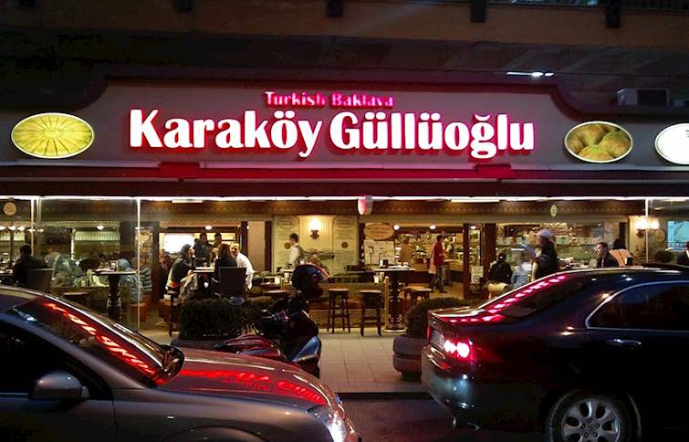Karaköy Güllüoğlu