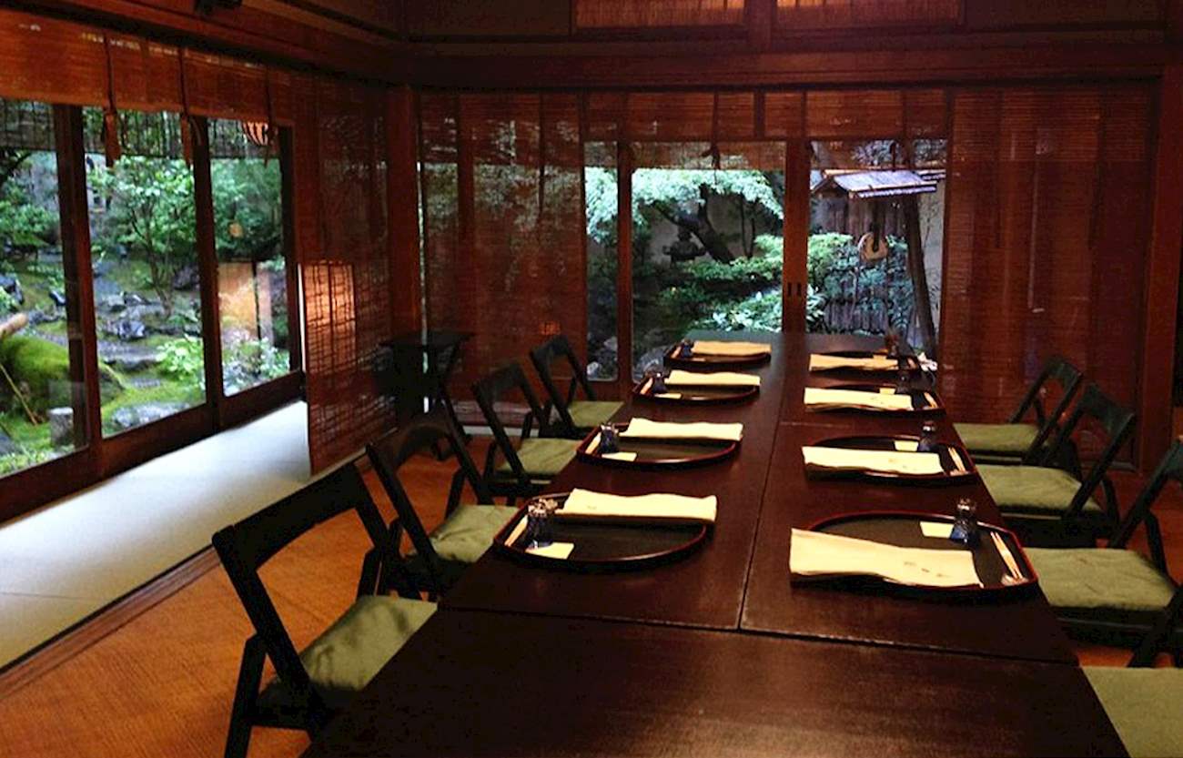 Tempura Yoshikawa TasteAtlas authentic restaurants