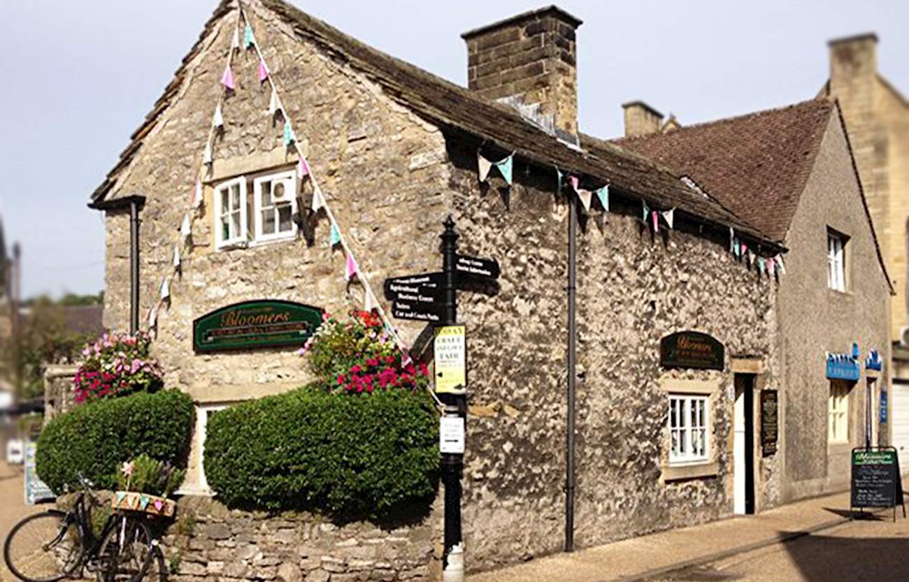 Bloomers of Bakewell | TasteAtlas | Recommended authentic restaurants