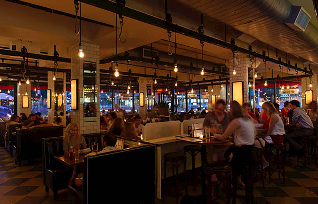 5 Napkin Burger TasteAtlas authentic restaurants