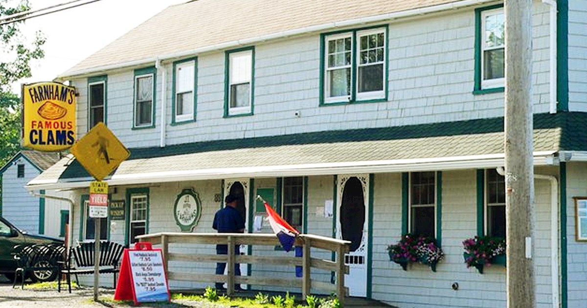 J.T. Farnham’s Seafood and Grill TasteAtlas authentic