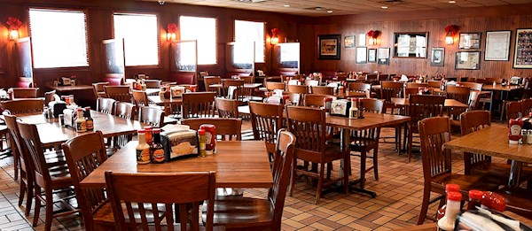 Alabama Decatur Big Bob Gibson BBQ restaurant,inside interior