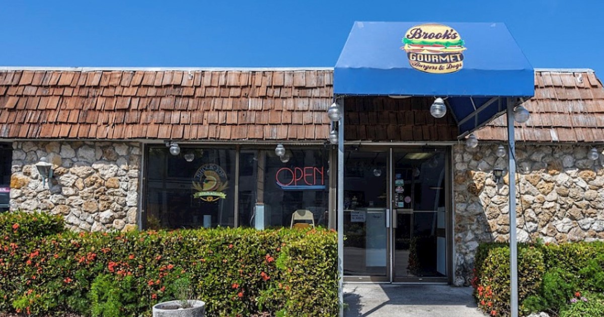 Brooks Gourmet Burgers & Dogs TasteAtlas authentic