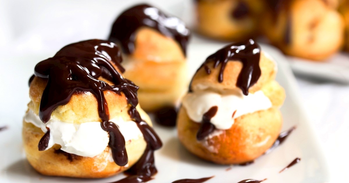 Profiteroles | Traditional Sweet Pastry From France