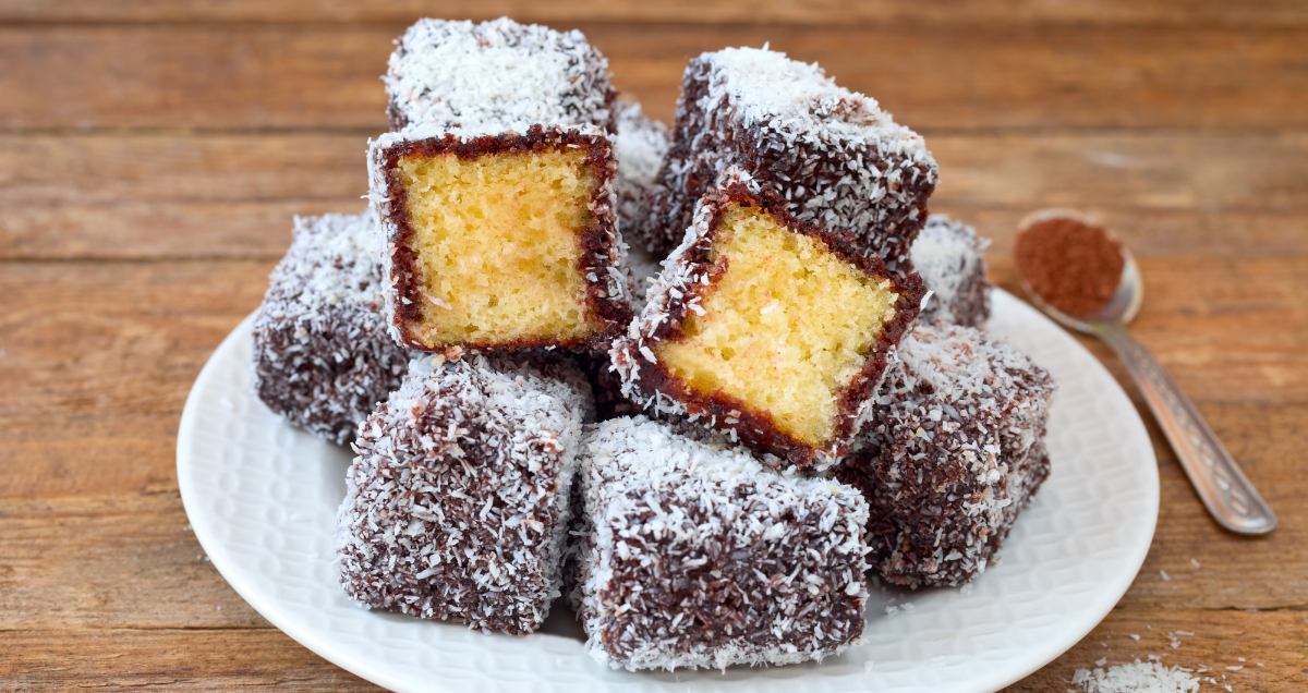 Lamington Authentic Recipe | TasteAtlas