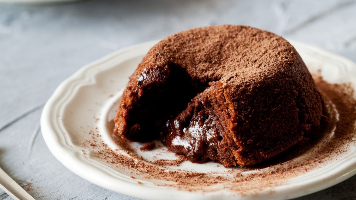 molten-chocolate-cake-authentic-recipe-tasteatlas